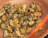 A picture of step 1 of Morning Glory Salad with Stir-Fried Lemongrass Mussels.