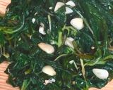 Hình bước làm 4 của món Rau Tàu bay xào tỏi