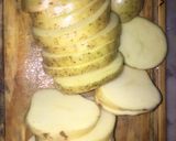 Foto del paso 3 de la receta: Milanesa a la napolitana con papas salteadas