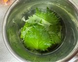 A picture of step 2 of Japanese Shiso Onigiri (Rice Ball)🍙.