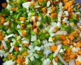 Foto del paso 2 de la receta: Tortilla saludable de vegetales 🤍