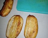 Foto langkah ke 3 dari resep Pisang goreng tanpa tepung (pisang penyet).
