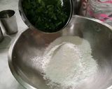 A picture of step 2 of Drumstick leaves rotti.