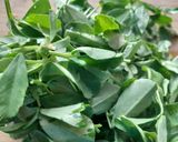 A picture of step 2 of Lasuni methi or Garlic methi.
