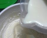Foto langkah ke 5 dari resep Rainbow cake 2 telur.
