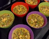 Foto del paso 2 de la receta: Budincitos de zapallito verde con corazón de queso