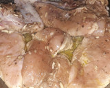 Foto del paso 1 de la receta: Pollo encebollado 🍴