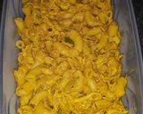 A picture of step 3 of Chicken and Tuna Pasta Curry #myfavouritecurry.
