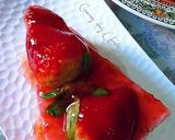 Foto del paso 13 de la receta: Tarta de fresas con dos tipos de quesos y fresones glaseados