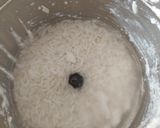 A picture of step 2 of Leftover rice uttapam..