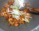 Foto langkah ke 4 dari resep Udang tempe bumbu saos tiram kecap manis.
