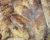 Foto del paso 3 de la receta: Alitas al ajillo de Luisa