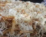 A picture of step 4 of Baked chicken noodles.