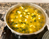 Foto del paso 6 de la receta: Bacalao desalado con espinacas y garbanzos