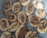 A picture of step 7 of Thandai flavored gujiya bites.