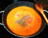 Foto del paso 2 de la receta: Sopa de tomate al albahaca con macarrones y huevo
