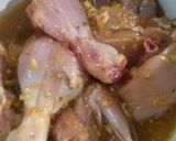 Foto langkah ke 1 dari resep Sambal terasi ayam bumbu.