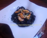 Foto del paso 3 de la receta: Espaguetis al nero di sepia con mejillones y gambones
