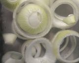 Foto langkah ke 1 dari resep Onion Ring.