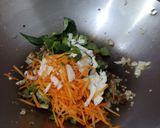 Foto langkah ke 3 dari resep Mie Goreng Telur.