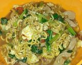Foto langkah ke 12 dari resep 77. Indomie Tek Tek / Mie Tek Tek.