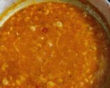 A picture of step 6 of White peas curry.