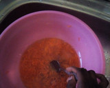 A picture of step 2 of Soft layered carrot chapati.