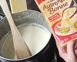 Une image de l'étape 2 de Tarte asperges, fromage à raclette.