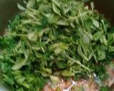A picture of step 4 of Palak Methi Qeema.