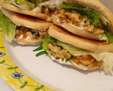 Foto del paso 5 de la receta: Bocaditos de pollo con pan de queso