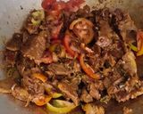 Foto langkah ke 4 dari resep 33. Tumis kambing kecap.