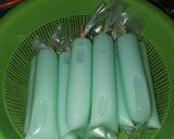 Foto langkah ke 4 dari resep Es Lilin Pop Ice Lembut banget.