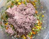 A picture of step 4 of Bomb Budget Tuna.
