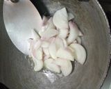 A picture of step 2 of Bhindi.