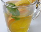 A picture of step 3 of Grapefruit/Orange/Mint Detox.