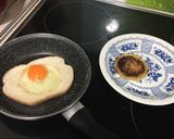 Foto del paso 3 de la receta: Huevo en tostada