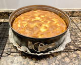 Foto del paso 8 de la receta: Pastel con manzanas, nueces y caramelo