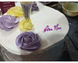A picture of step 9 of Coloured Rosettes cake.