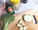 Foto langkah ke 1 dari resep 6. Tumis Brokoli.