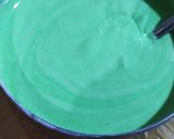 Foto langkah ke 5 dari resep 34. Bolu Kukus Susu Pandan.
