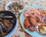 Foto del paso 10 de la receta: Mariscada de Marisa Marcos Ortega. Con pescado bien fresco