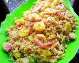Foto langkah ke 8 dari resep 🇹🇭ข้าวผัดสับปะรด(Khao Phat Sapparot)~Thai Pineapple Fried rice🍍🍤🍗.