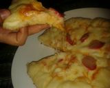 Foto langkah ke 7 dari resep Pizza pinggiran ala stuffed crust (teflon) praktis dan cepat.