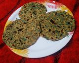 बथुआ का थेपला (bathua ka thepla recipe in Hindi) रेसिपी चरण 4 फोटो