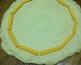 Foto langkah ke 4 dari resep Pizza homemade cheesy bite.