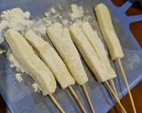 Foto langkah ke 1 dari resep Mozzarela Corndog.