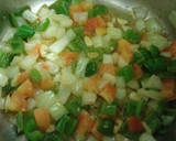 Foto del paso 6 de la receta: Guisantes con sepia, cazón y calamares