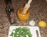 Foto del paso 1 de la receta: Sepia en salsa verde con vinagre de módena