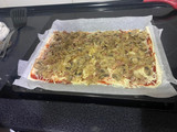 Pizza de cebolla y champiñones