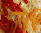 Foto del paso 1 de la receta: Bifecitos de cerdo con salsa y arroz
